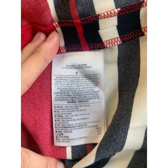 Banana Republic Women's Sheath Dress Short Sleeve Striped Red Black White Size 6 - Picture 4 of 5